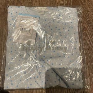 Kissy Kissy NWT blue stars footie pajamas 6-9 months